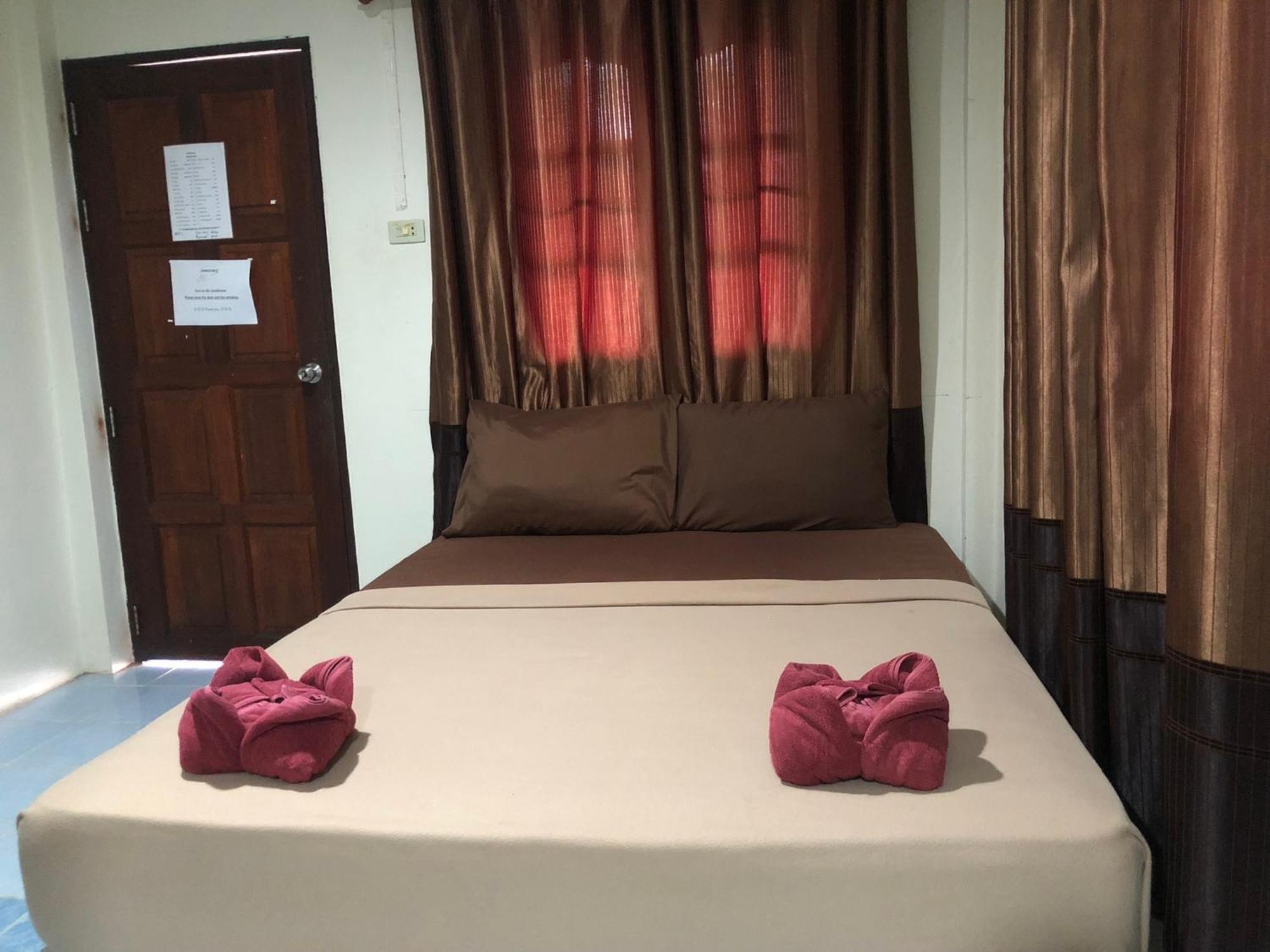 พงัน ลอดจ์ Hotel บ้านใต้ ภายนอก รูปภาพ