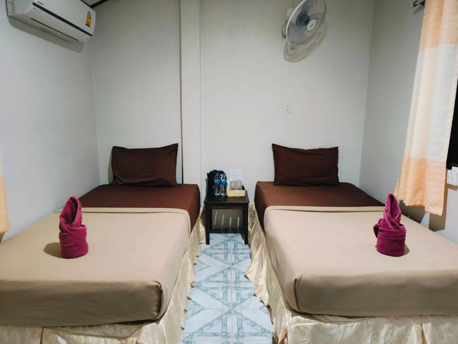 พงัน ลอดจ์ Hotel บ้านใต้ ภายนอก รูปภาพ